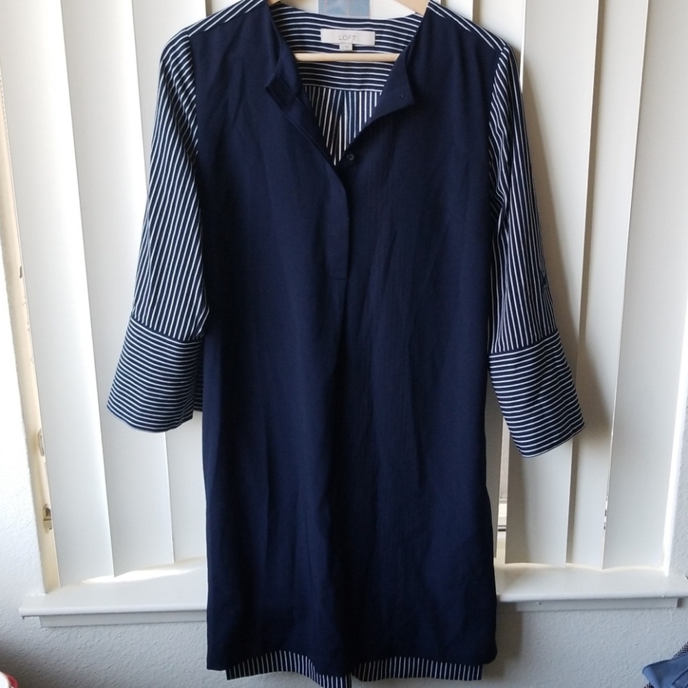 Loft navy striped dress size Small
